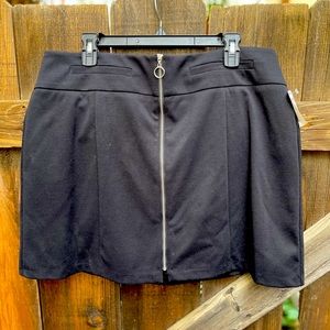 Candie’s Zip Skirt